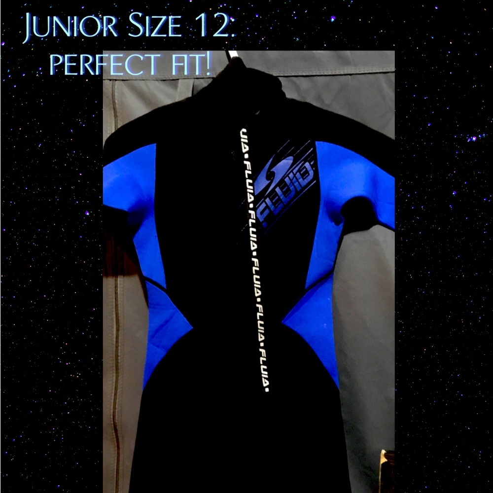 FLUID Water-suit